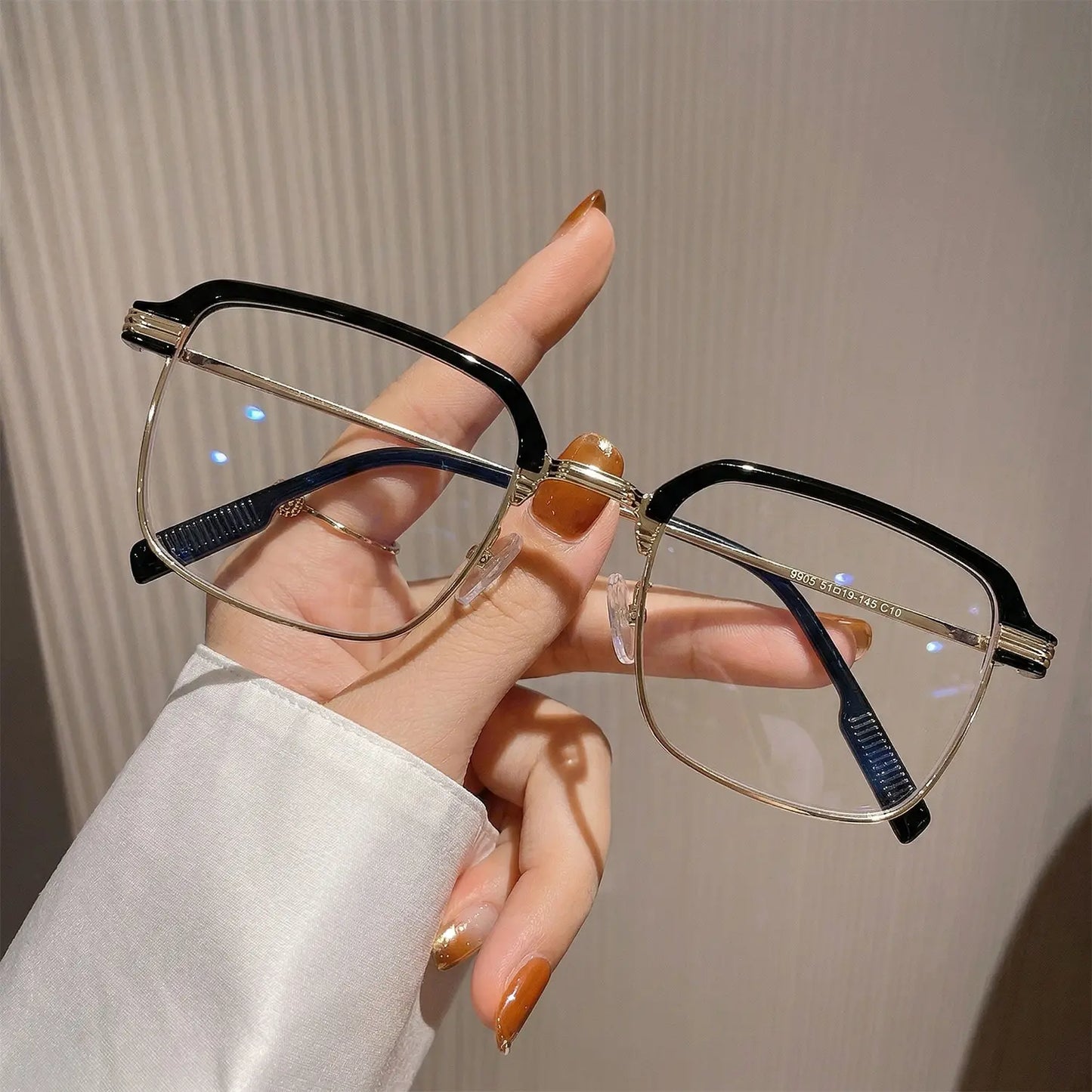I stopped carrying three pairs of glasses after I found this "Smart Lens" hack