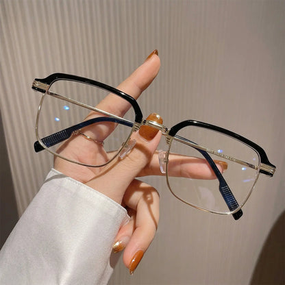 I stopped carrying three pairs of glasses after I found this "Smart Lens" hack